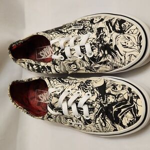 Vans OTW X Marvel Comics Women Of Marvel  sneakers ( w size 7.5)